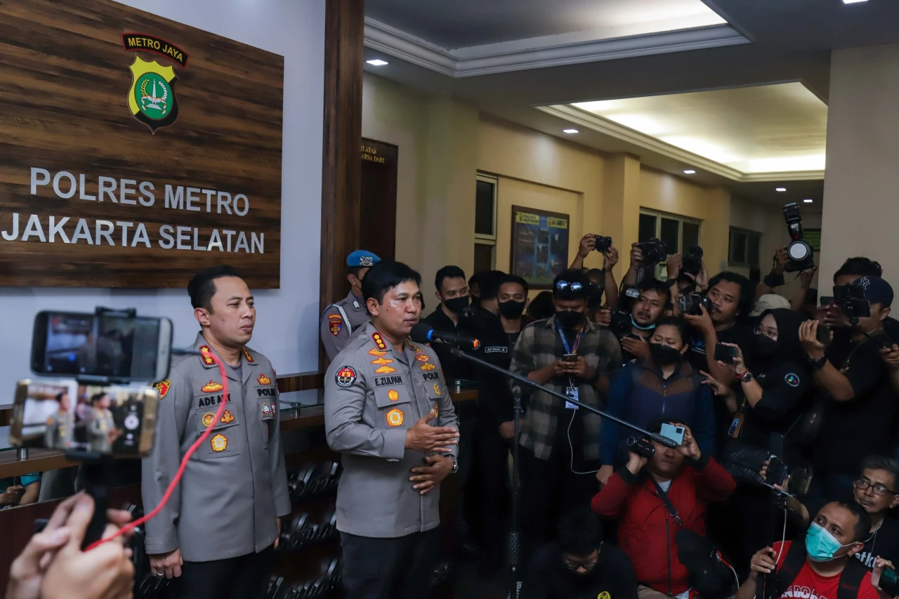 Jadi Tersangka KDRT...