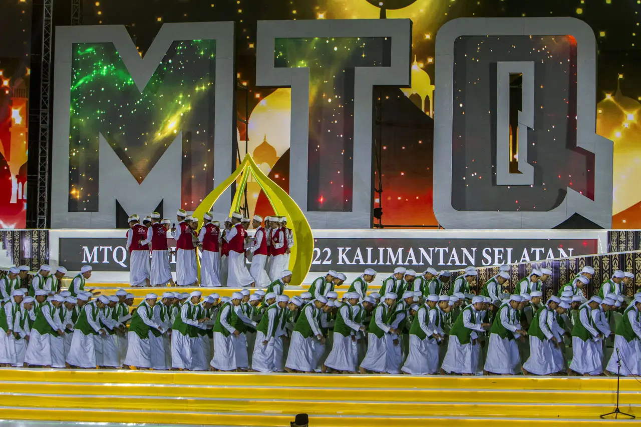 Kemeriahan Pembukaan...