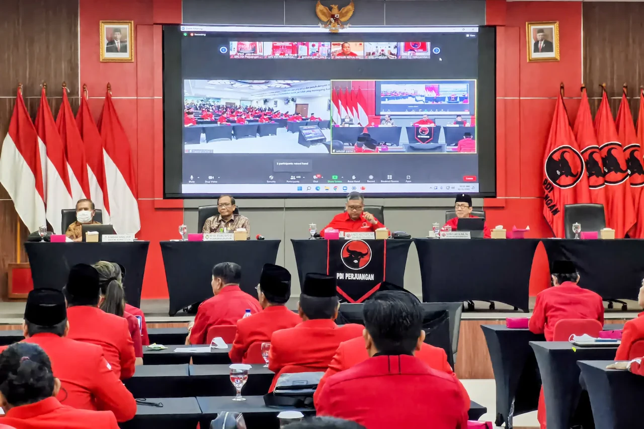 Mahfud Dukung Usul PDIP...