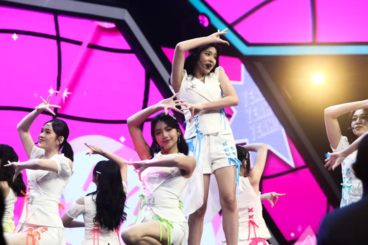 JKT 48 Jadi Pembuka...