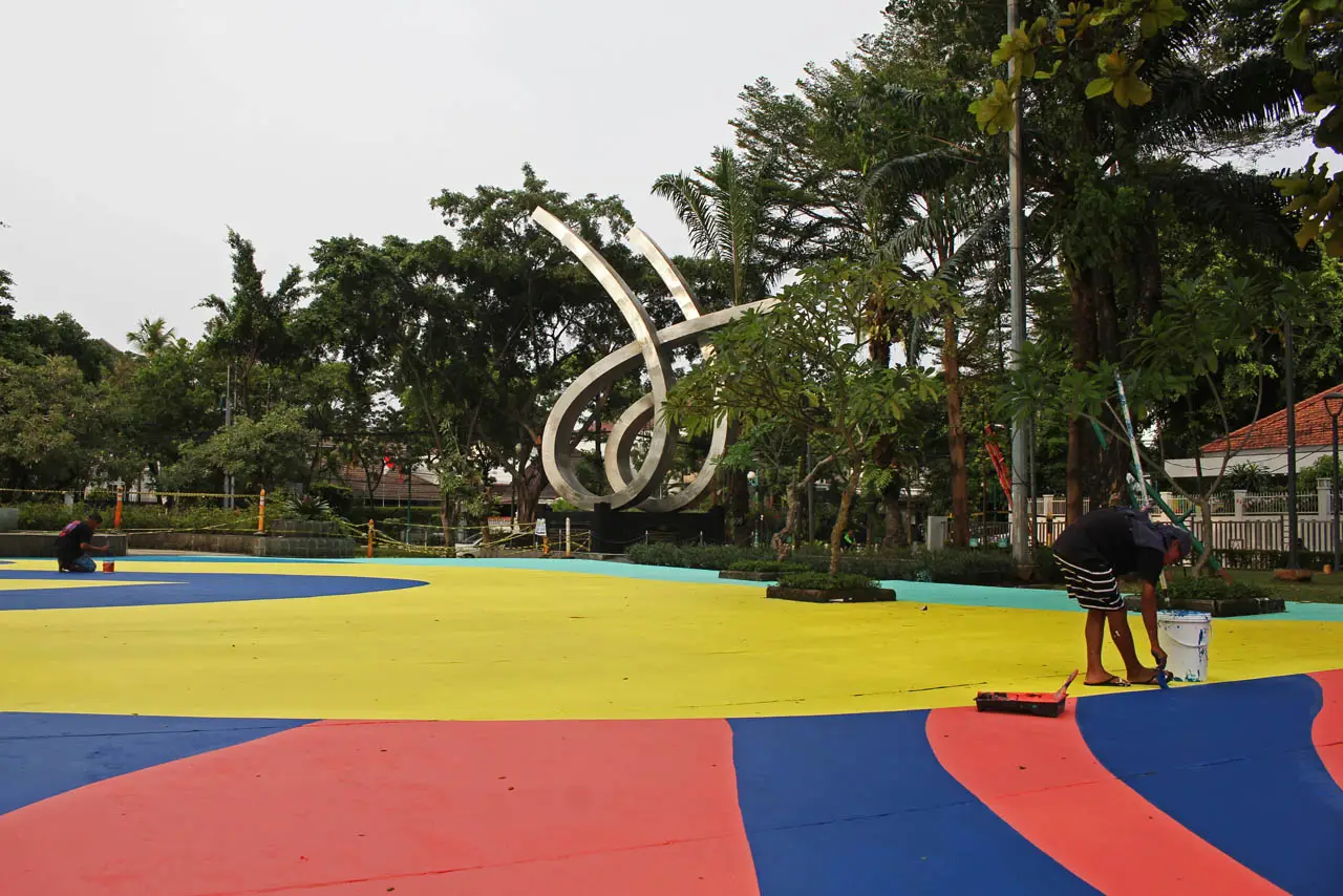 Mural Lapangan Taman...