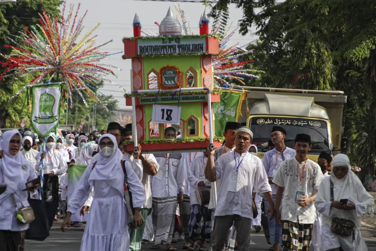 Kemeriahan Karnaval...