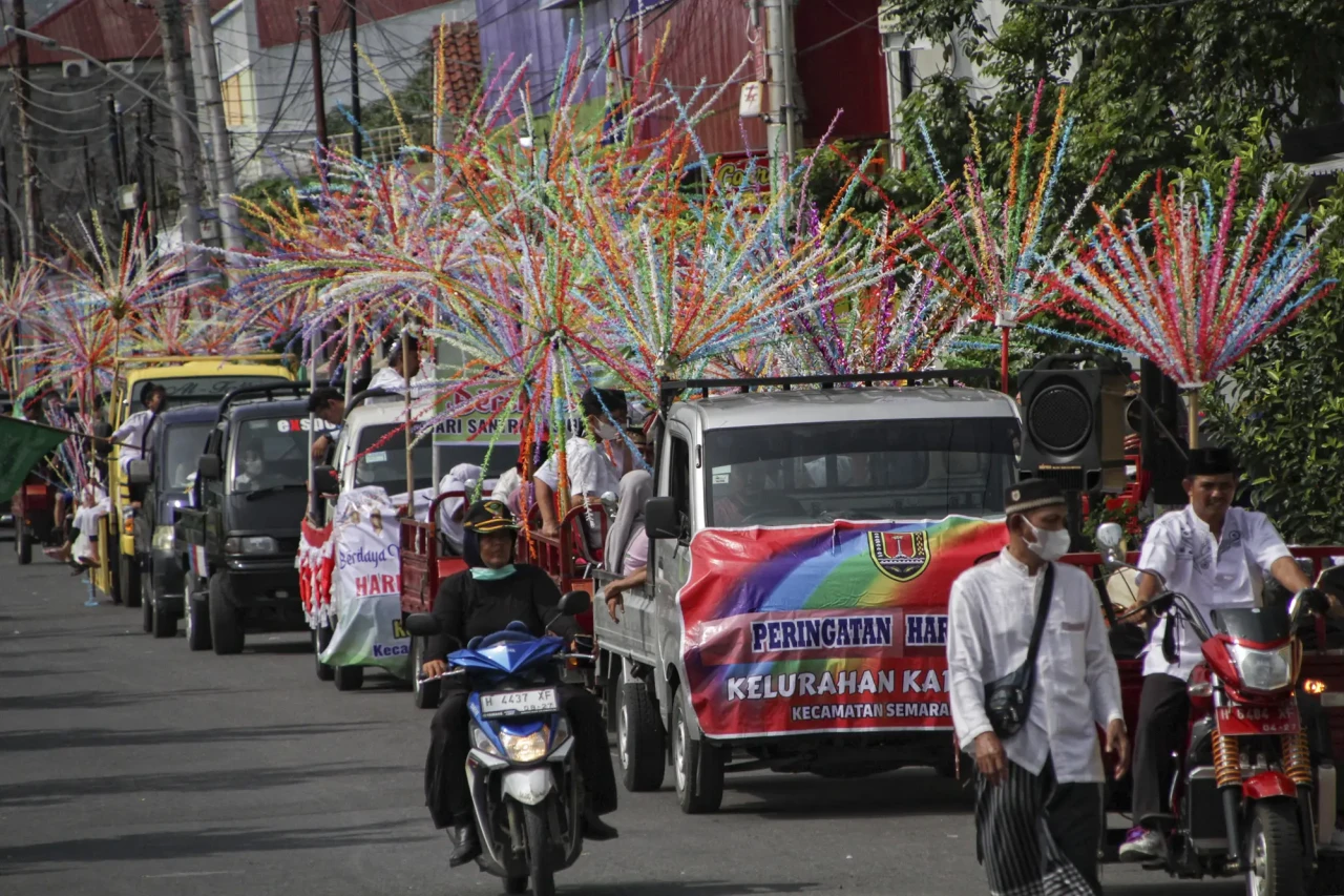 Kemeriahan Karnaval...