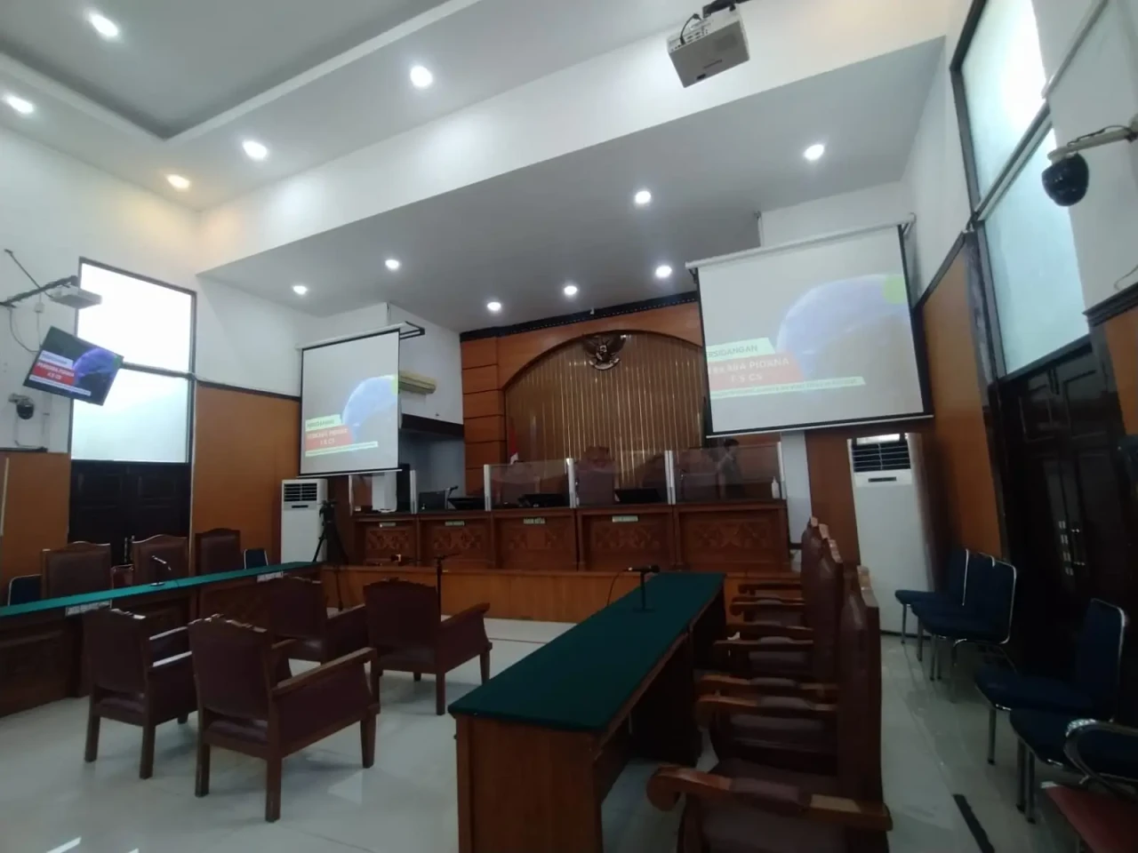 Suasana Terkini Ruang...
