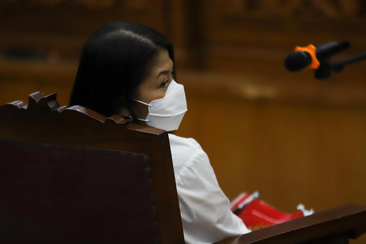 Putri Candrawathi Mengaku...
