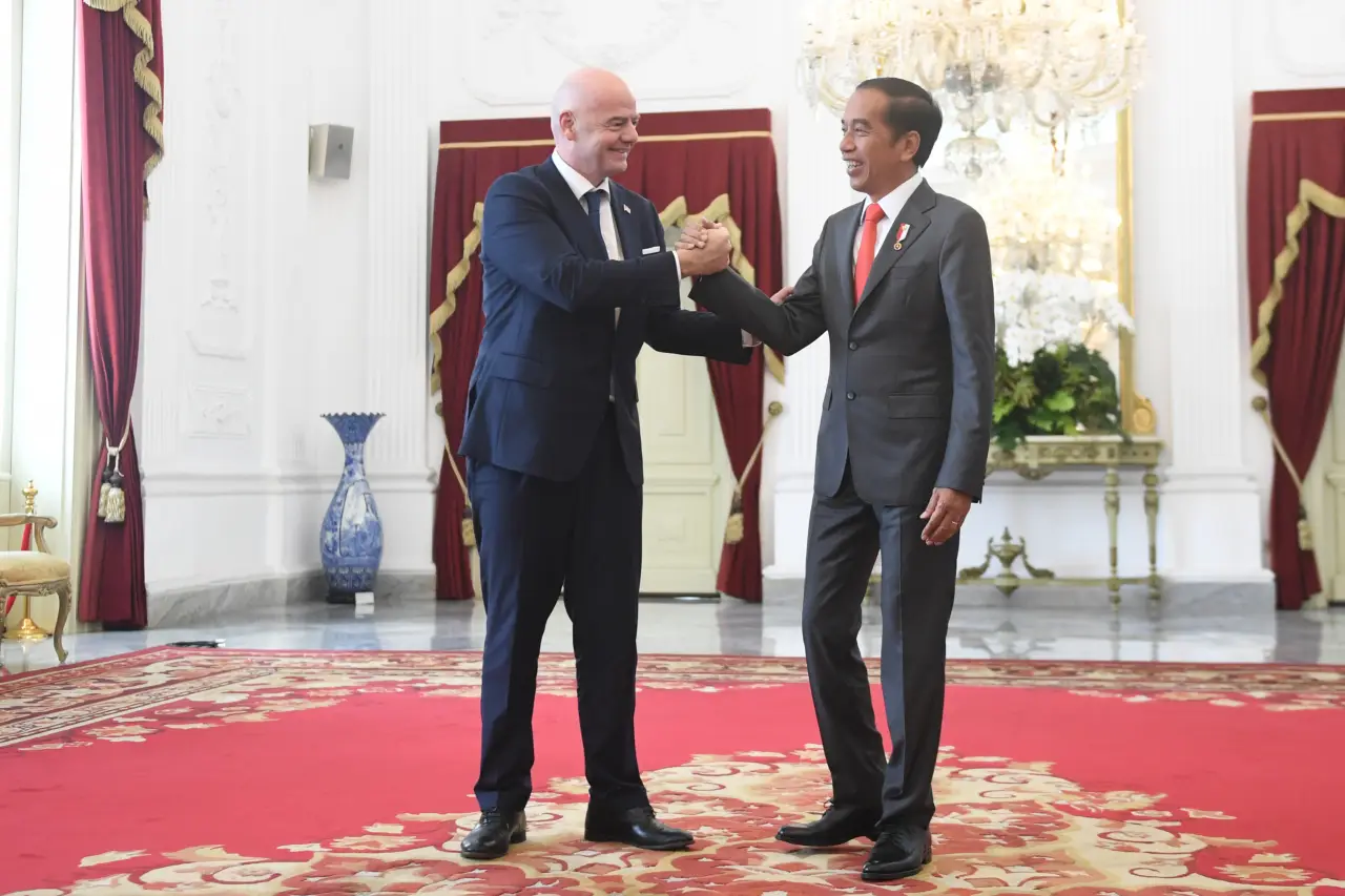 Pertemuan Presiden Jokowi...