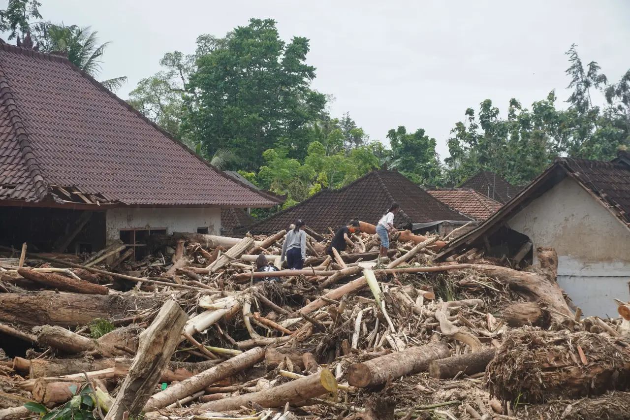 45 Rumah Warga Rusak...