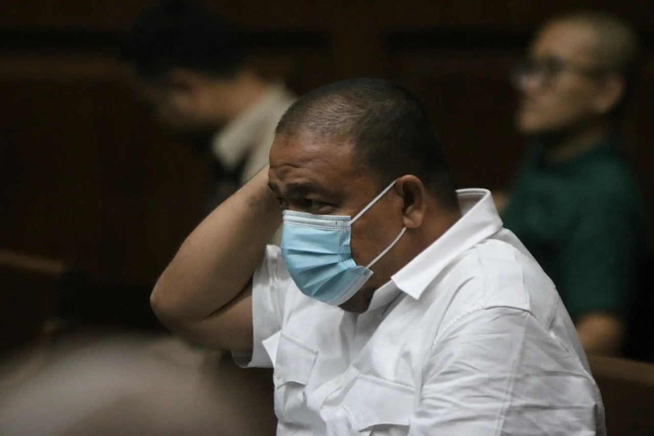 Bupati Langkat Divonis...