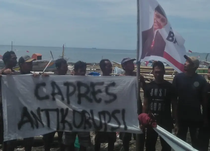 Kapok dengan Koruptor,...