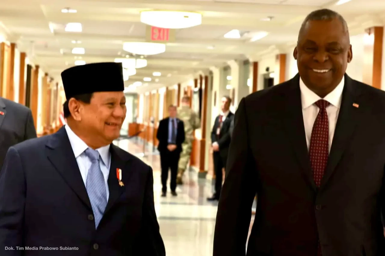 Prabowo Bertemu Menhan...