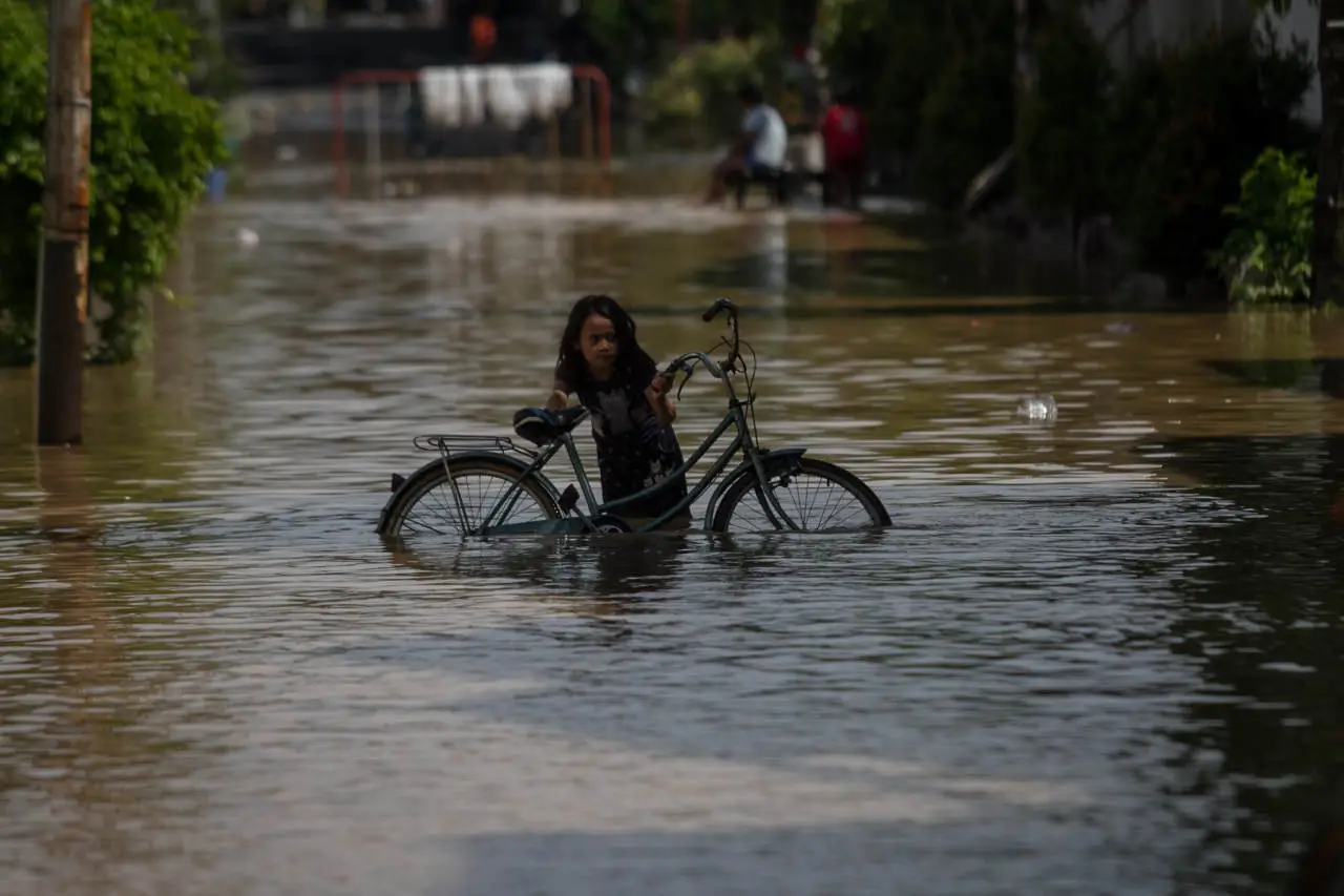 Luapan Sungai Bengawan...