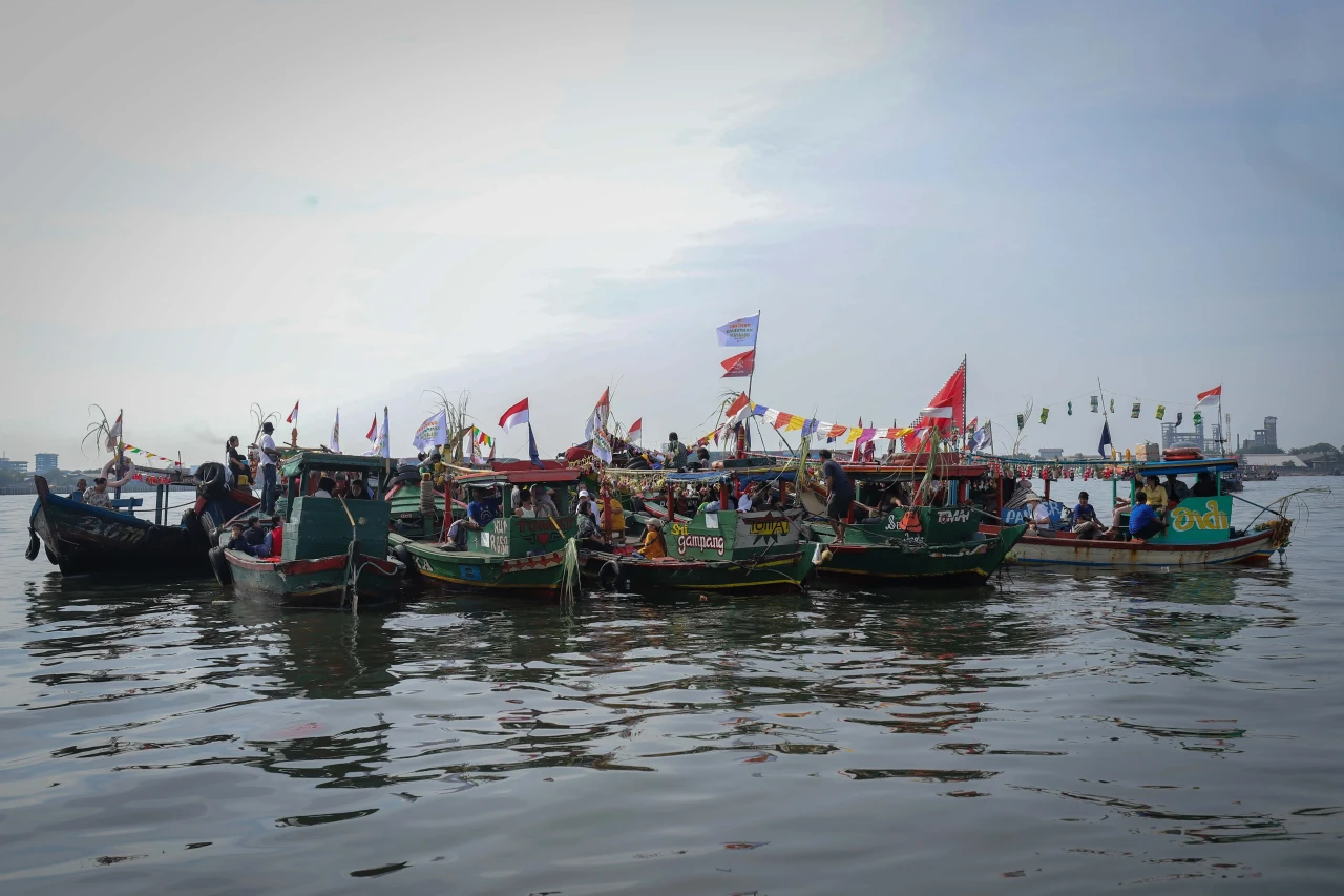 Kearifan Lokal Nelayan...