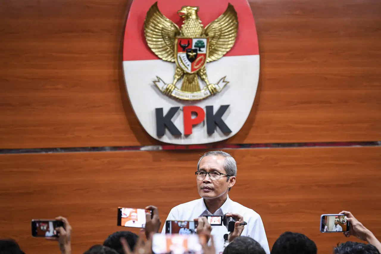 KPK akan Periksa Lukas...