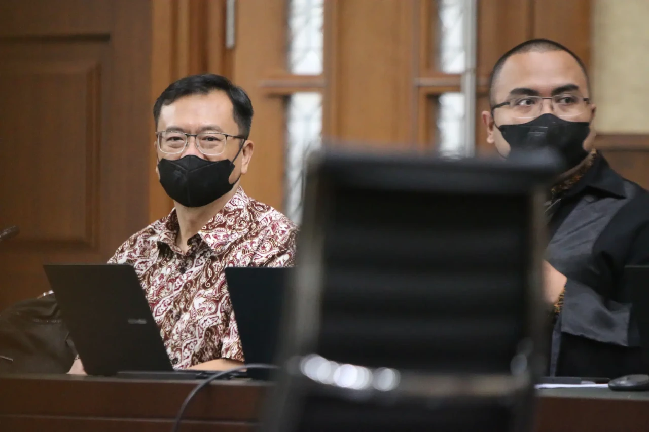 Jaksa Tuntut Hukuman...