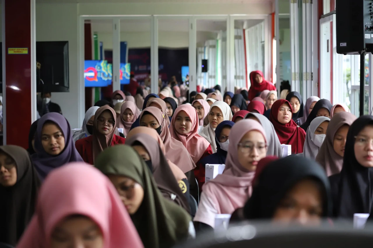 MNC Portal Goes to Campus...