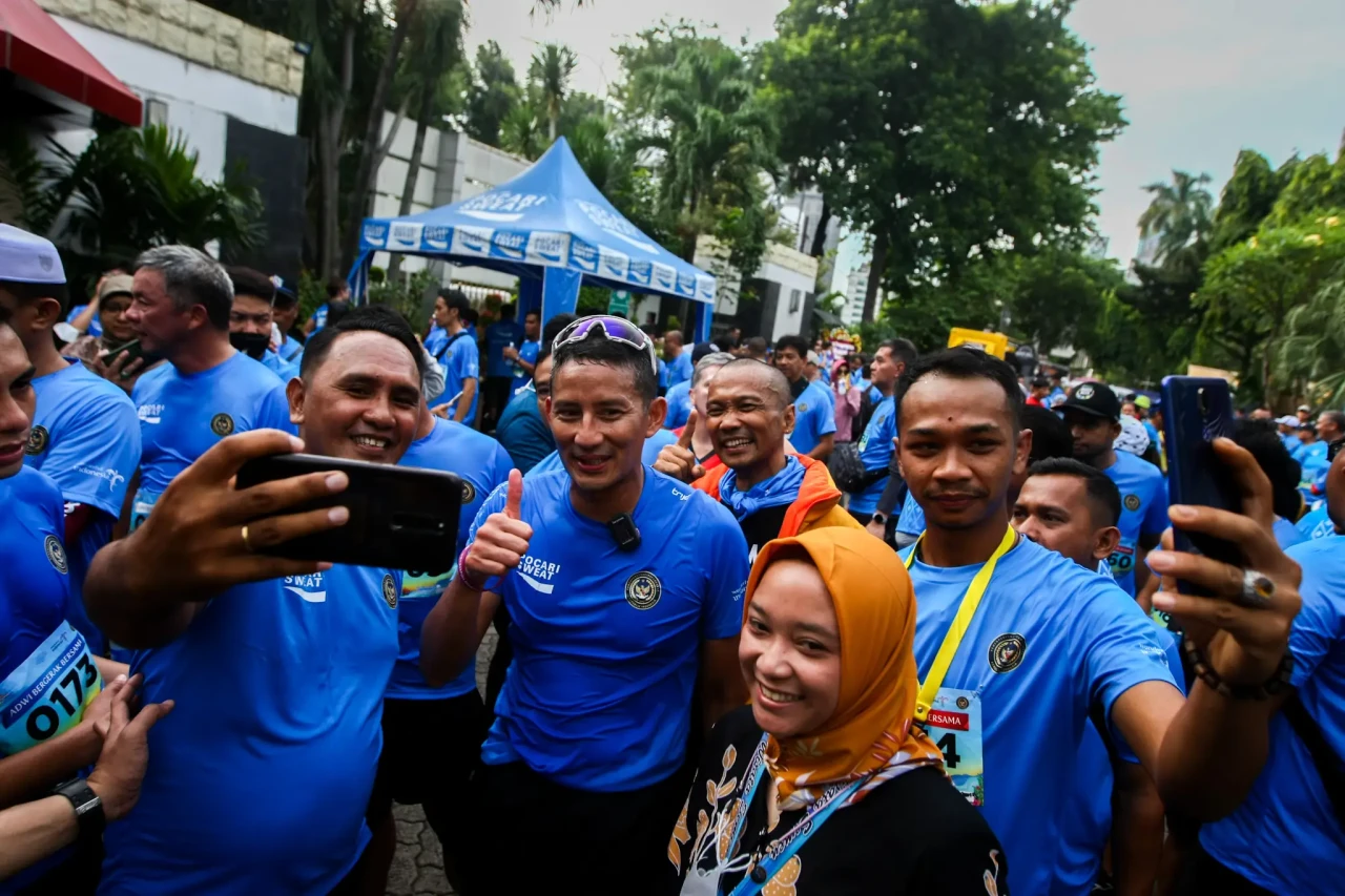 Sandiaga Uno Ramaikan...