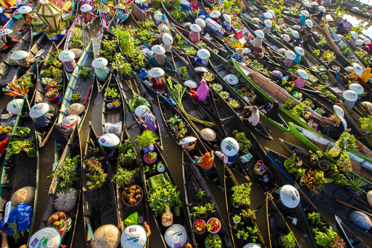 Festival Pasar Terapung...