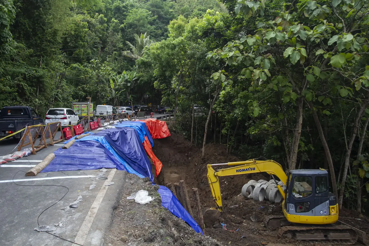 Jalur Utama Yogyakarta-Wonosari...