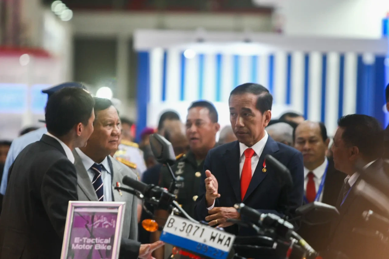 Probowo Subianto Dampingi...