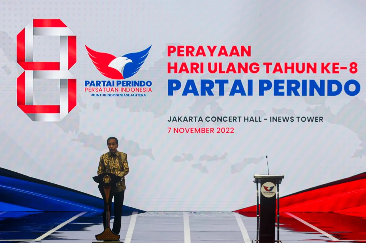 Presiden Jokowi Hadiri...