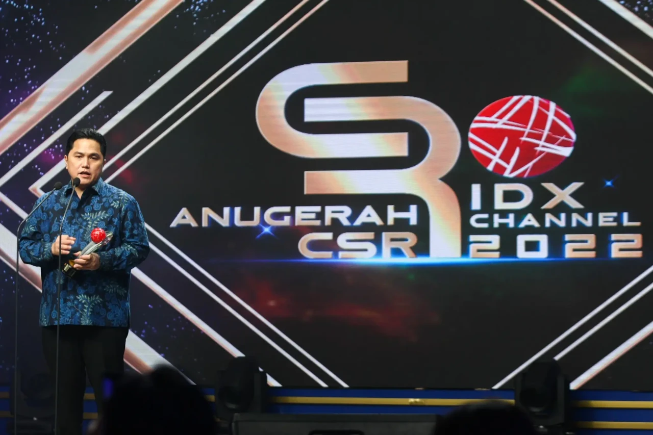 Erick Thohir Raih Penghargaan...