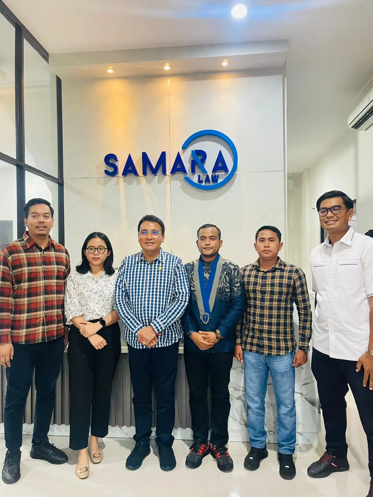 Pembukaan Kantor Hukum...
