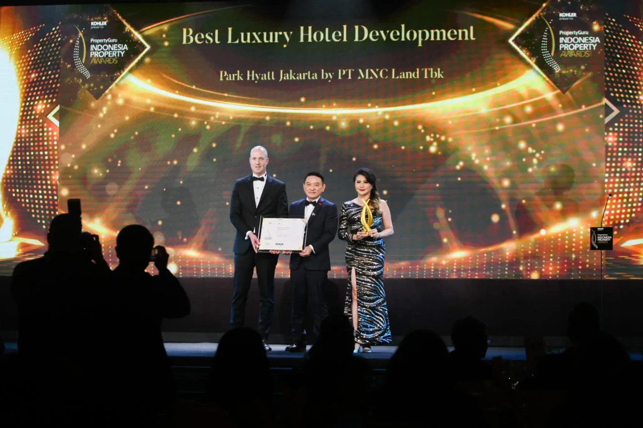 Park Hyatt Jakarta Raih...