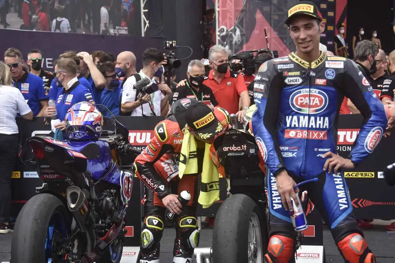 Toprak Menangi Race...