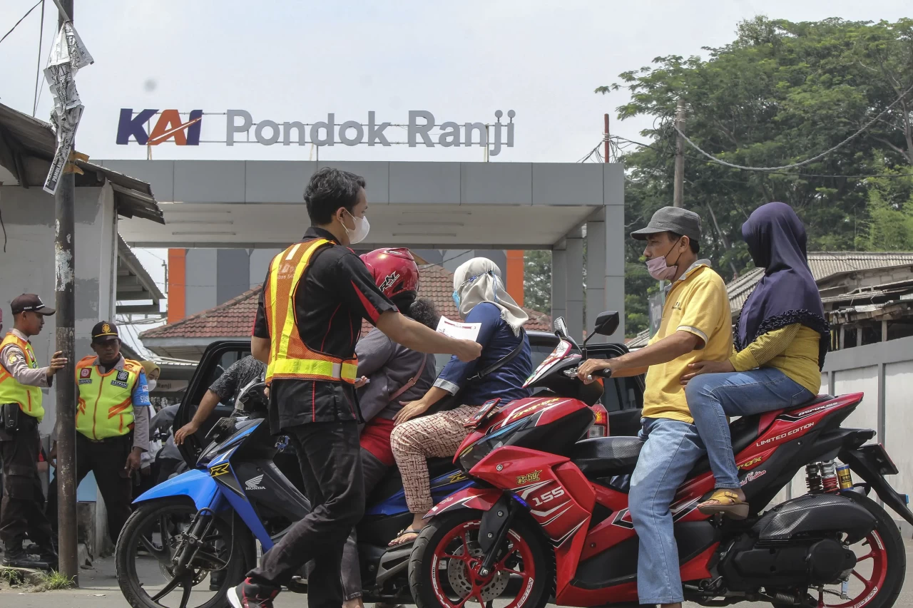 Sosialisasi Keselamatan...