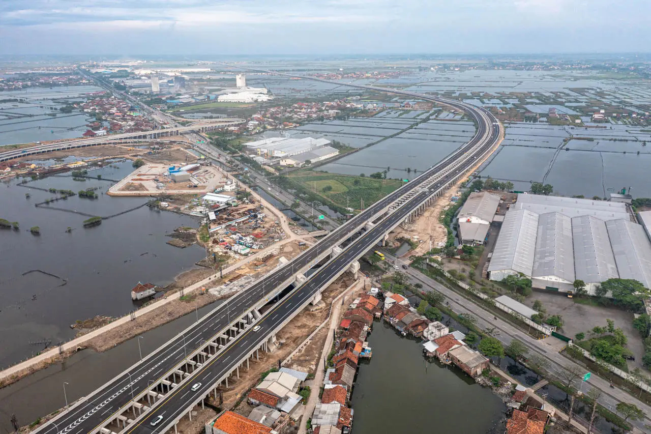 Uji Coba Jalan Tol Semarang-Demak...
