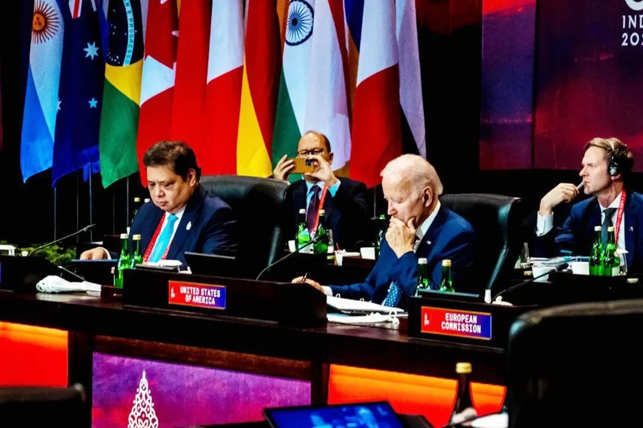 Saat Presiden Biden...