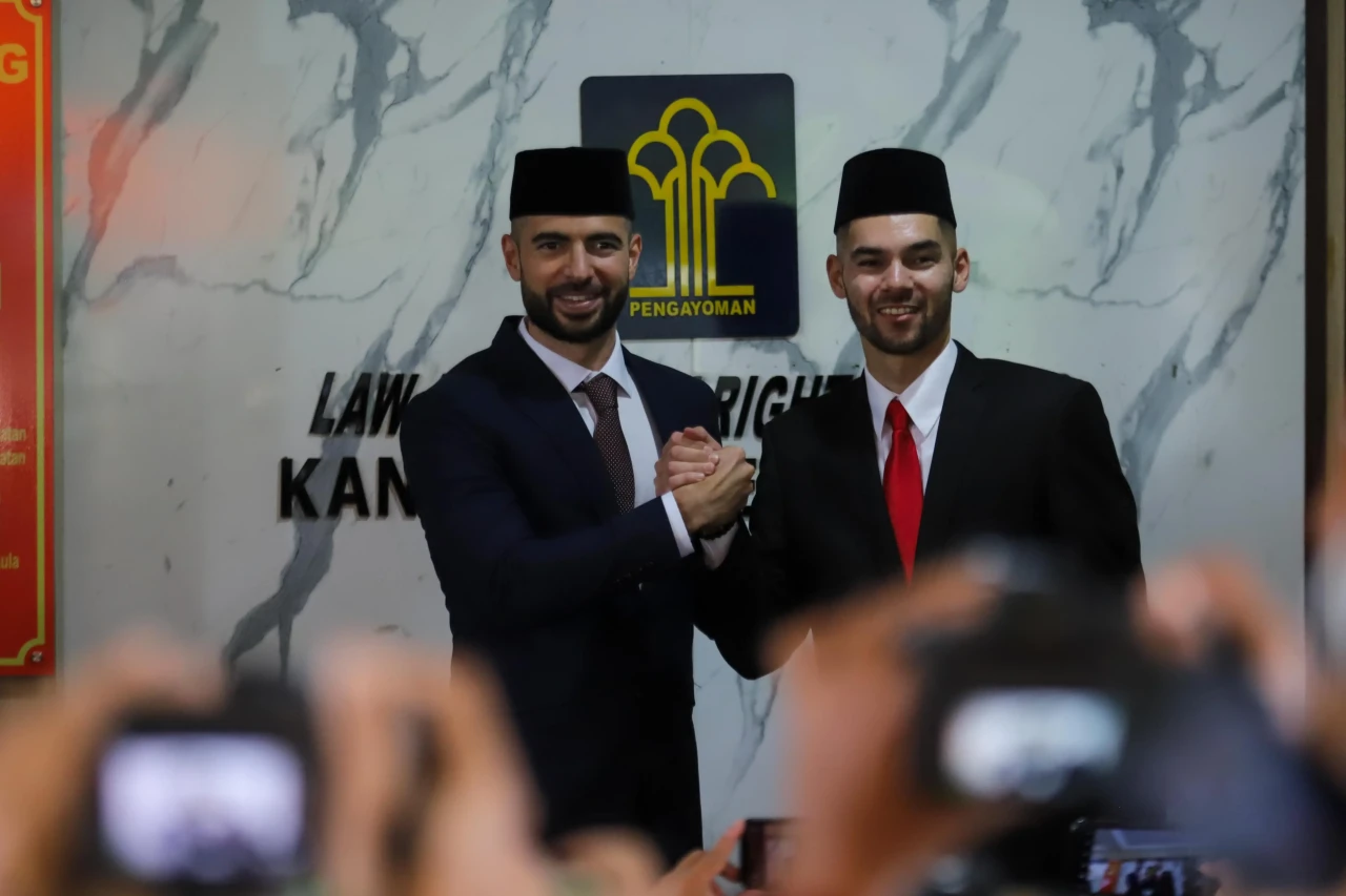 Resmi Jadi WNI, Sandi...
