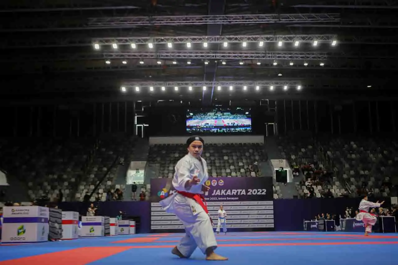 Aksi Karateka di Karate...