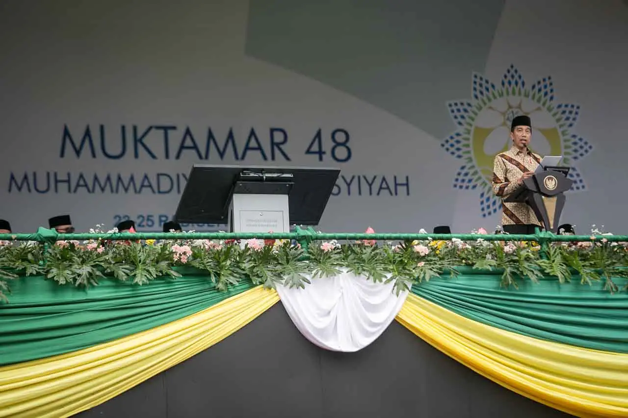 Jokowi Buka Muktamar...
