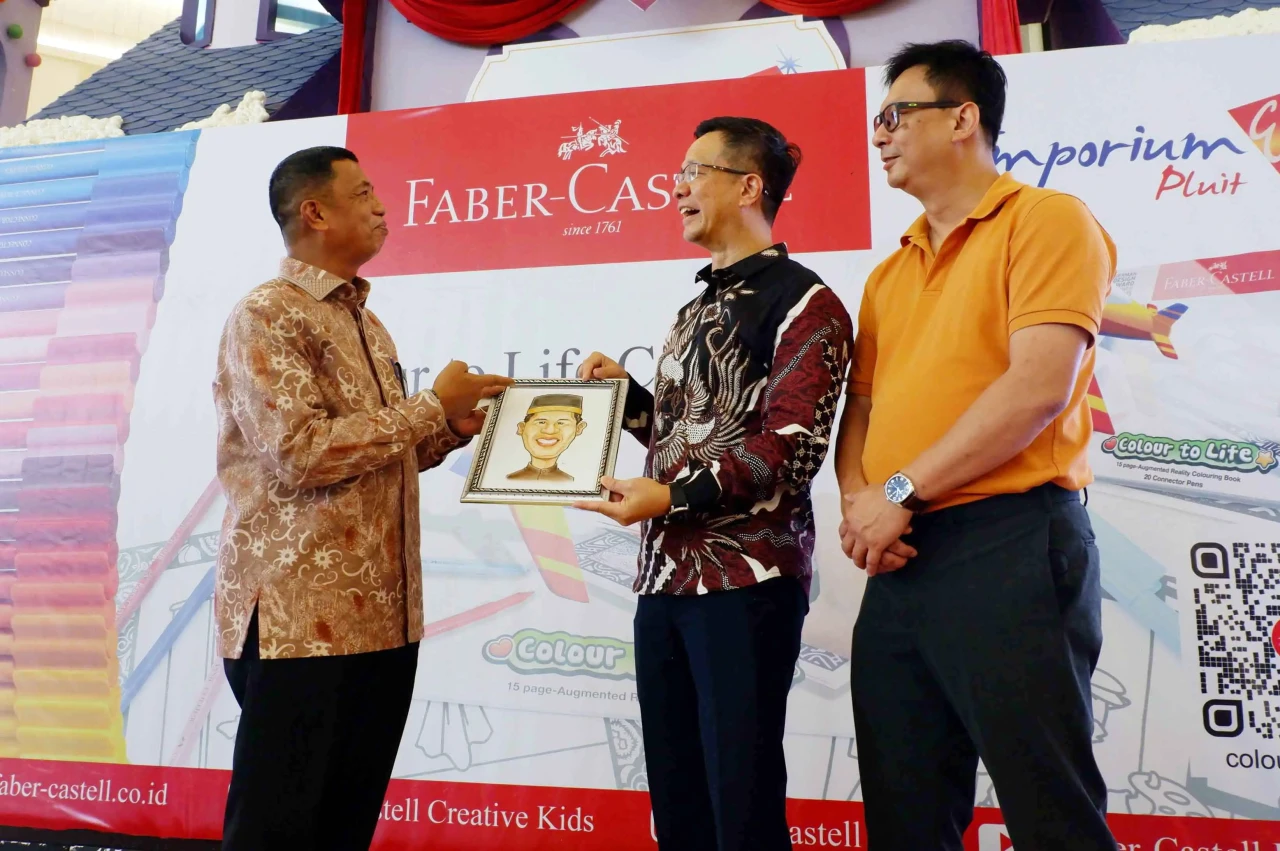 Faber-Castell Hadirkan...