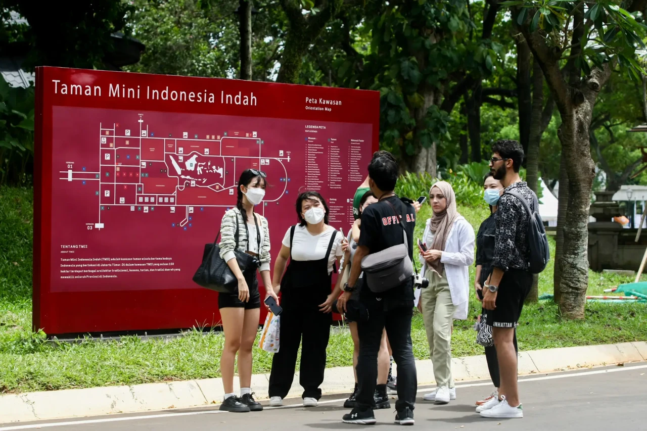 TMII Mulai Buka Uji...