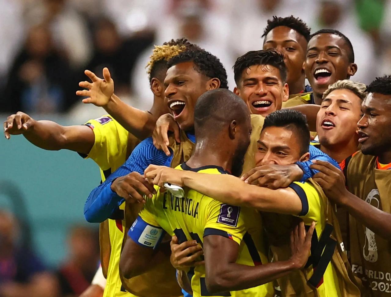 Aksi Memukau Enner Valencia...