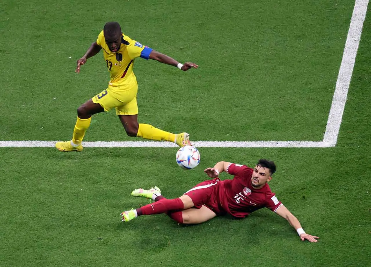 Aksi Memukau Enner Valencia...