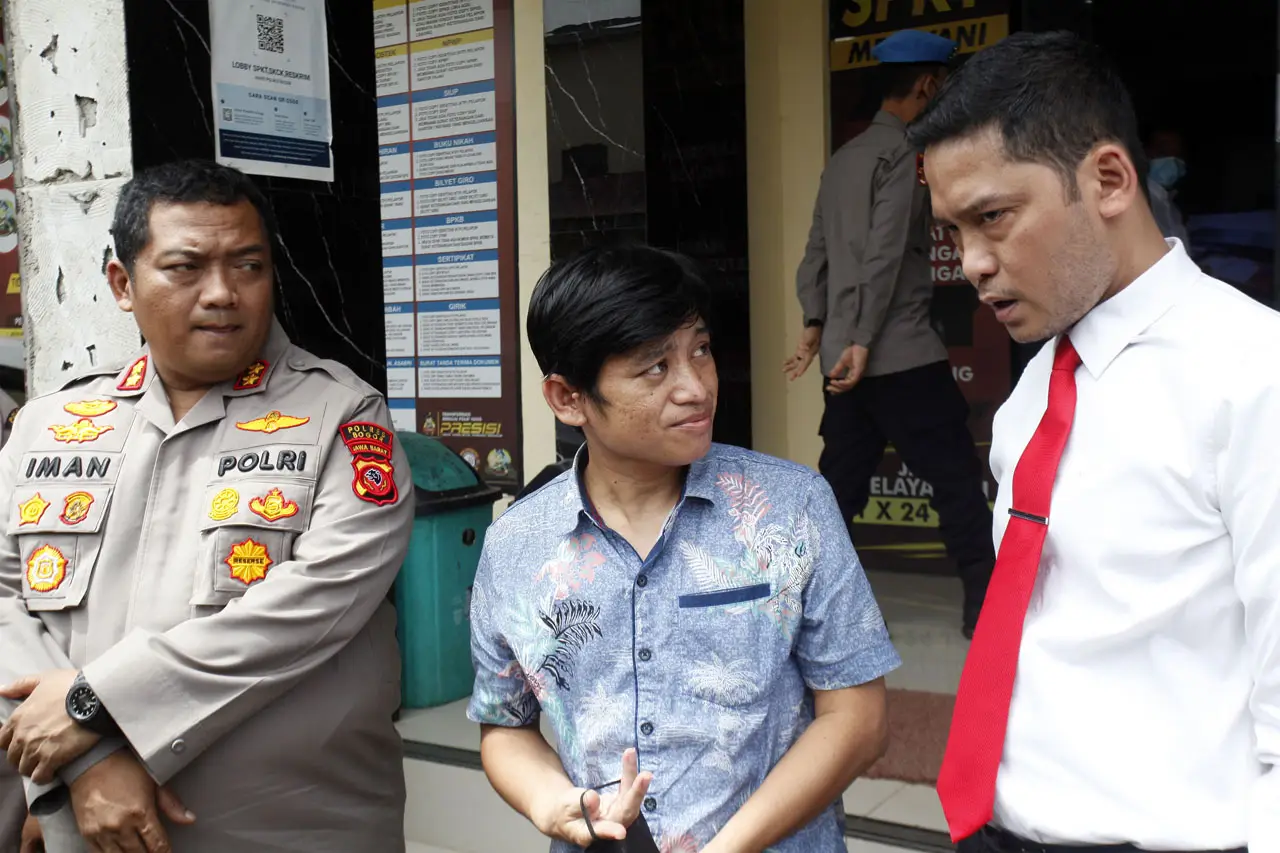 Ini Dia Urip Saputra,...