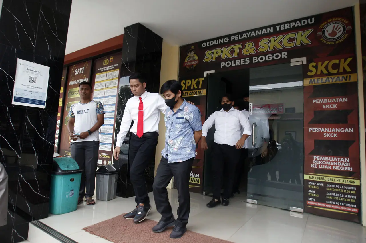 Ini Dia Urip Saputra,...