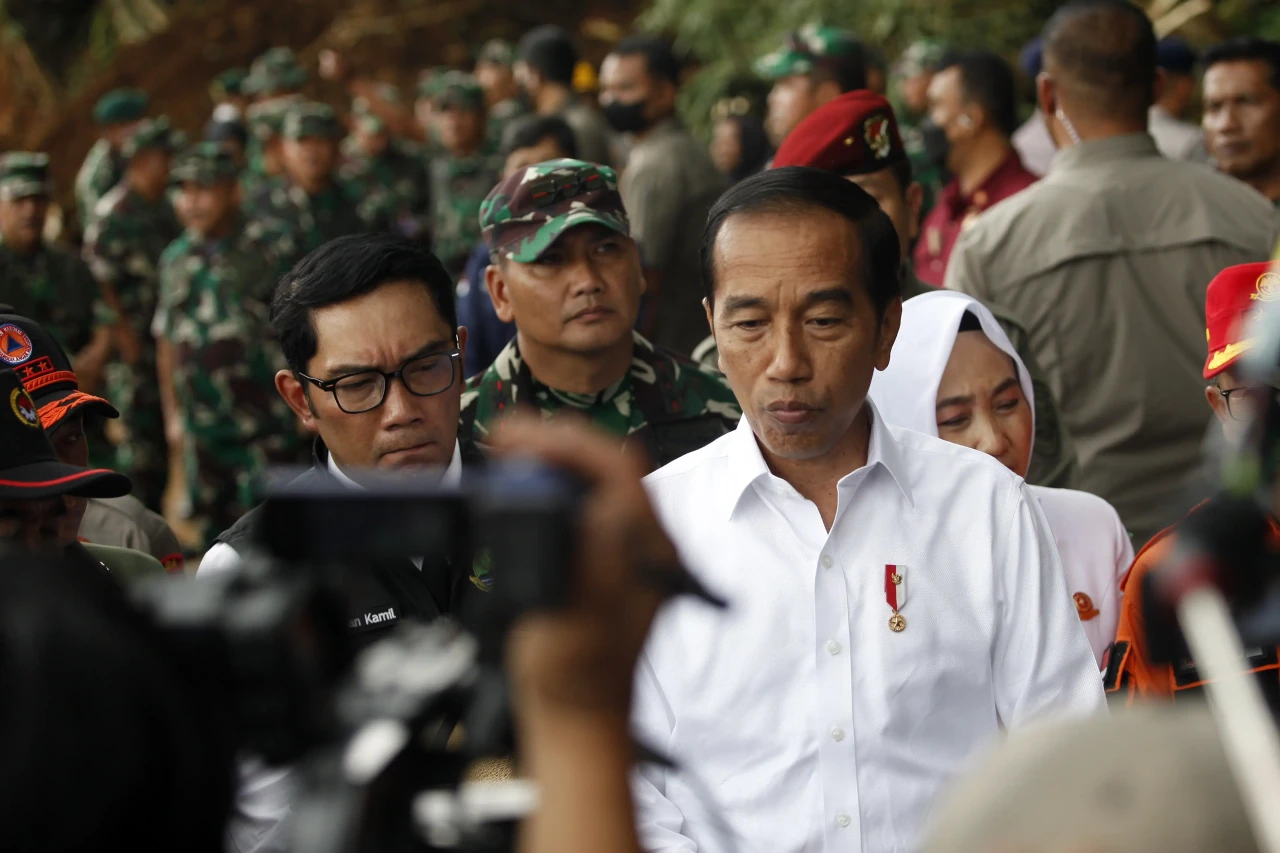Pastikan Bantuan Tersalurkan,...