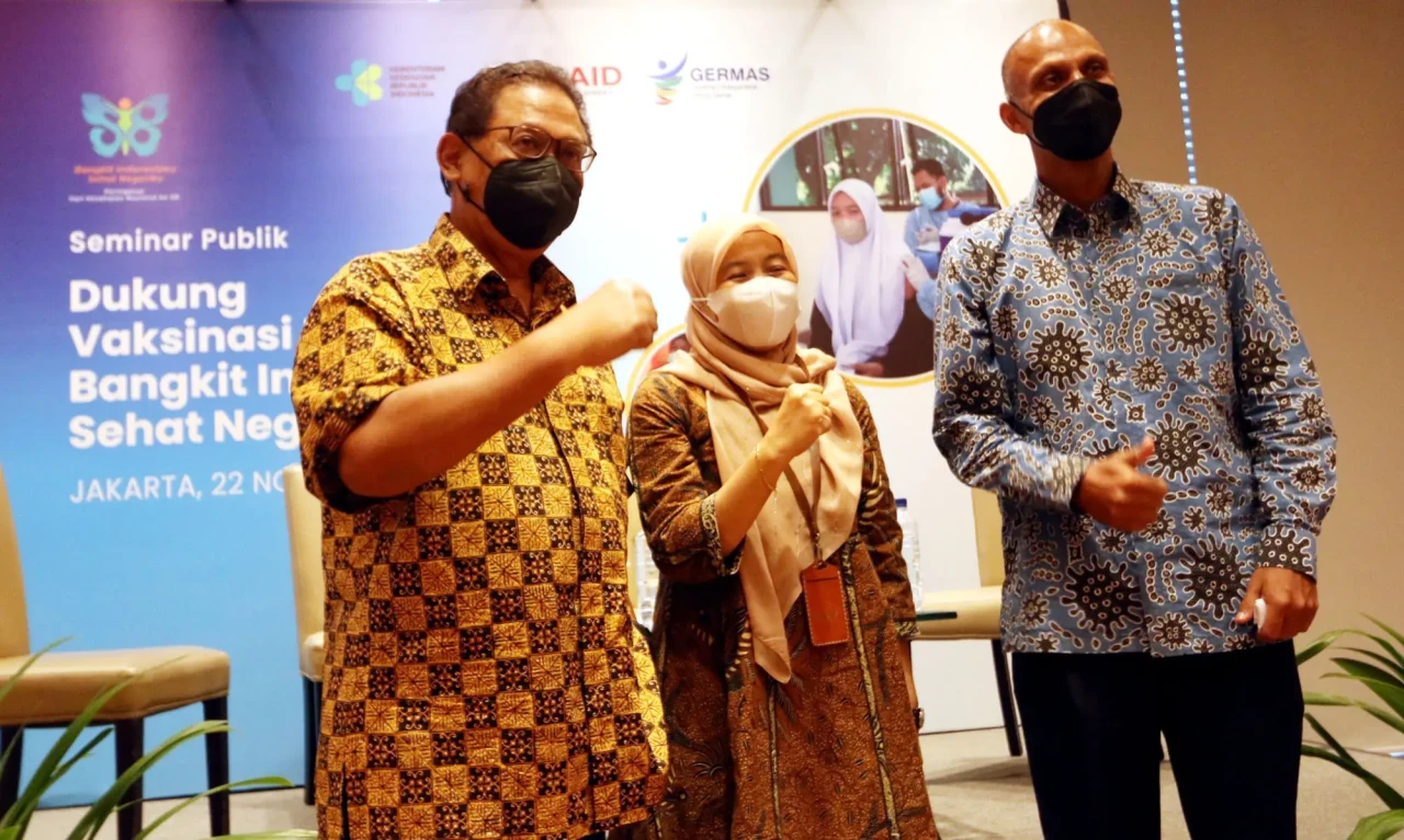 USAID Dukung Vaksinasi...