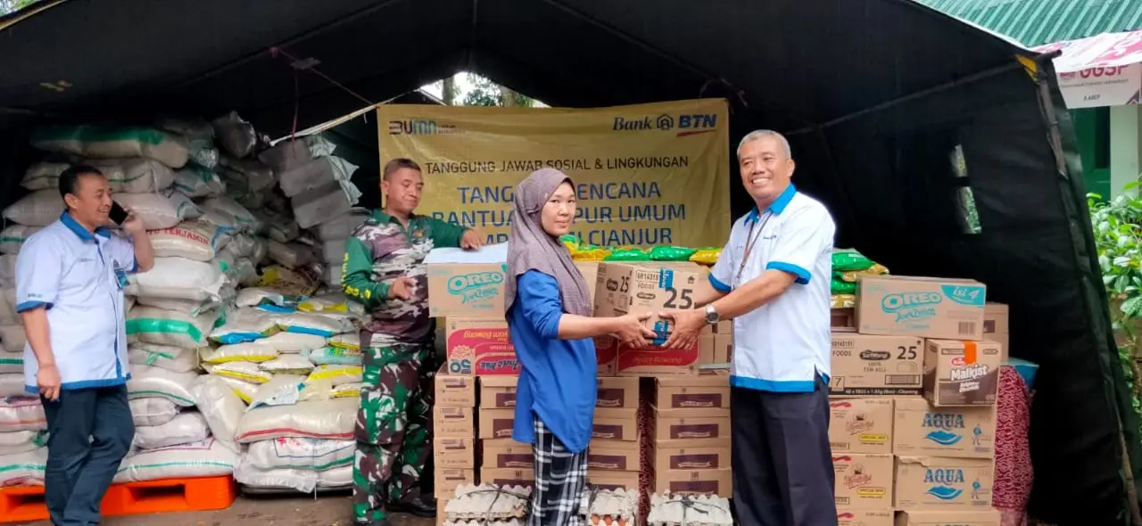 BTN Bangun Dapur Umum...