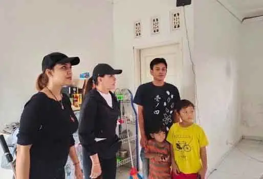 Tengku Zanzabellaa Komuna...