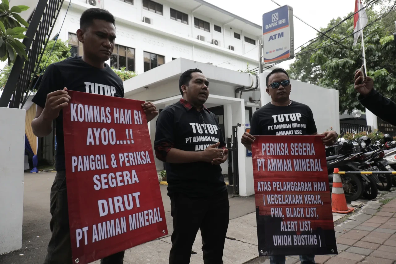 Aliansi Masyarakat Anti...