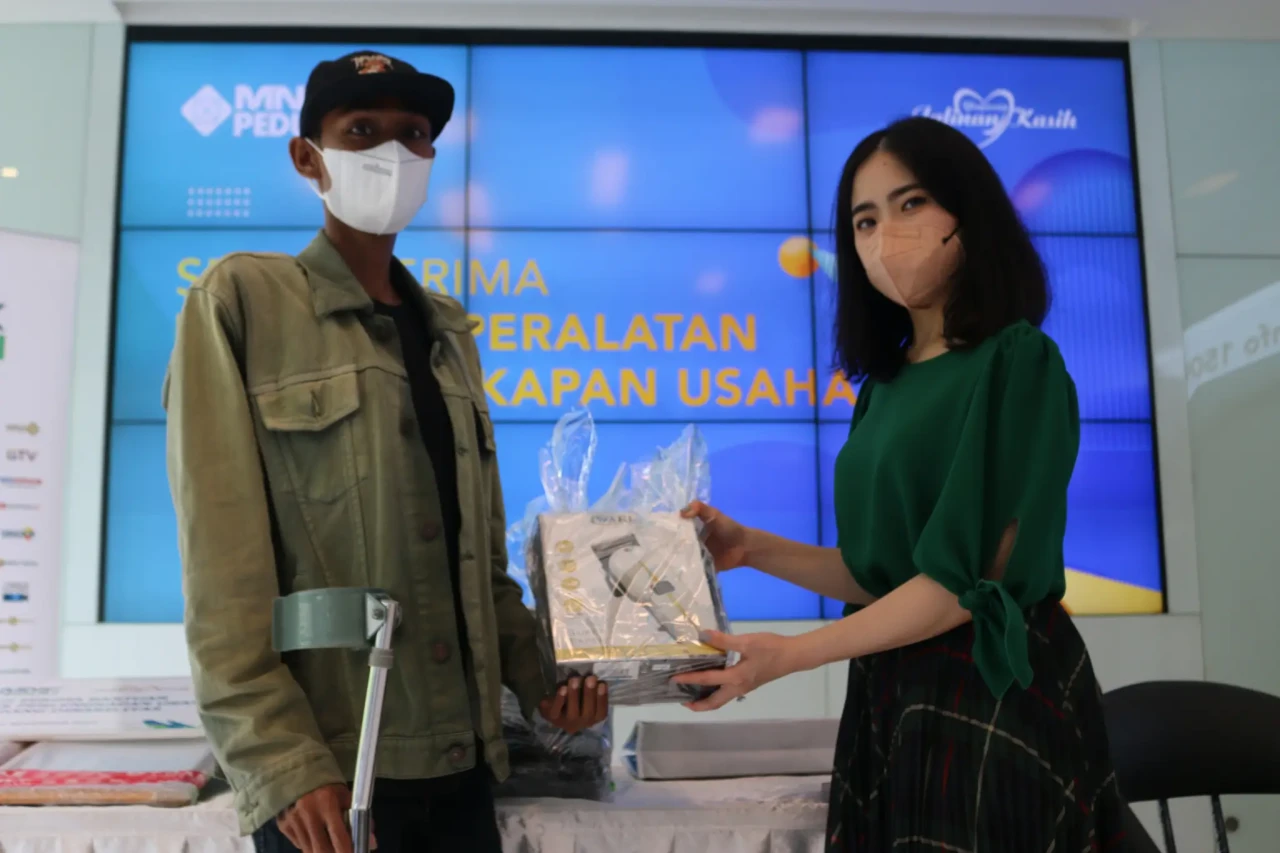 MNC Peduli Berikan Bantuan...