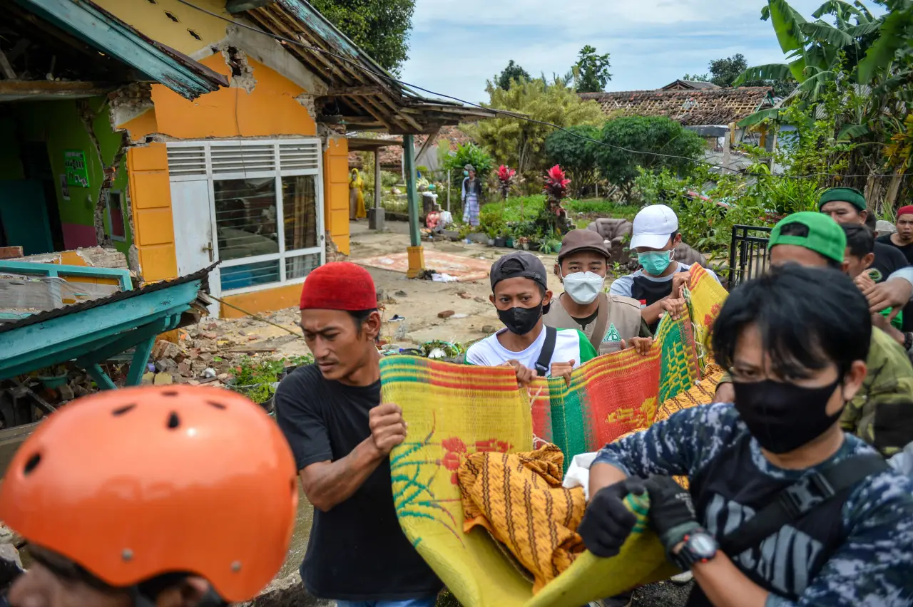 Pemakaman Jenazah Korban...