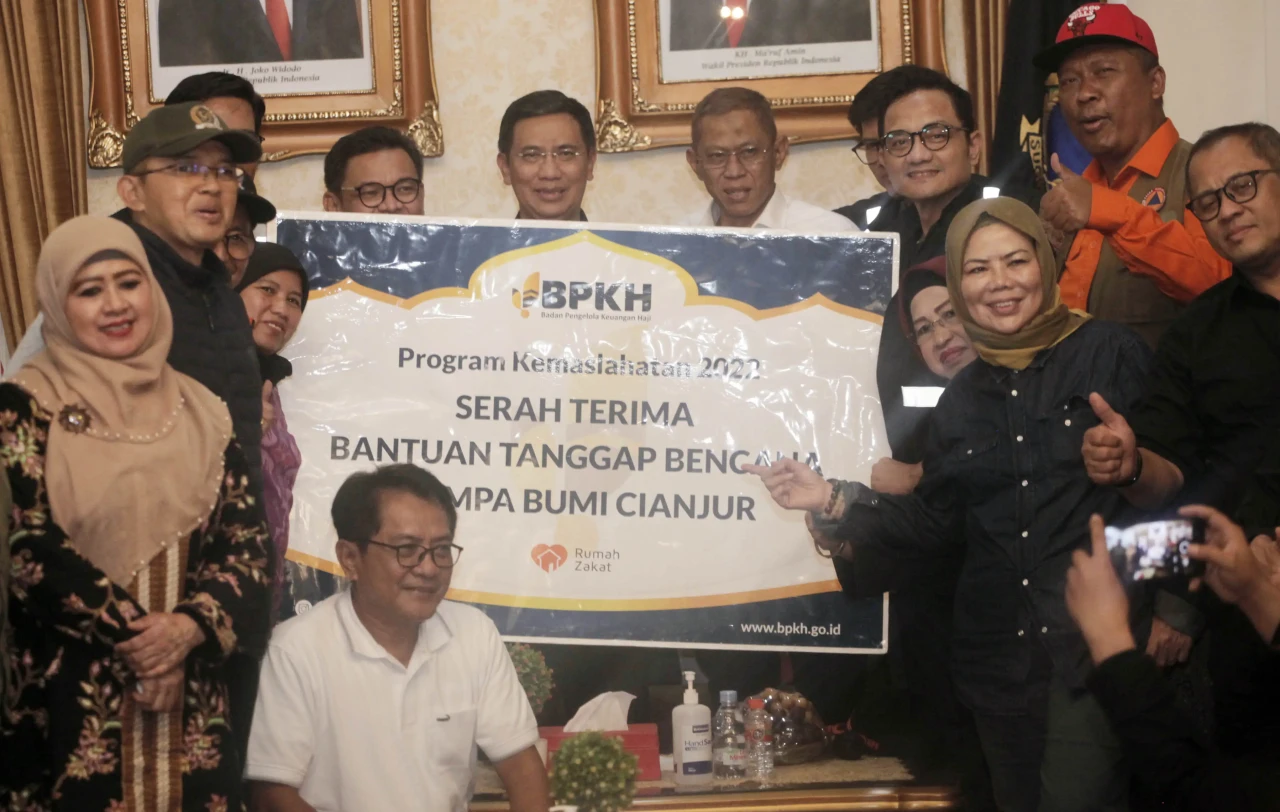 BPKH Kirim Bantuan Senilai...