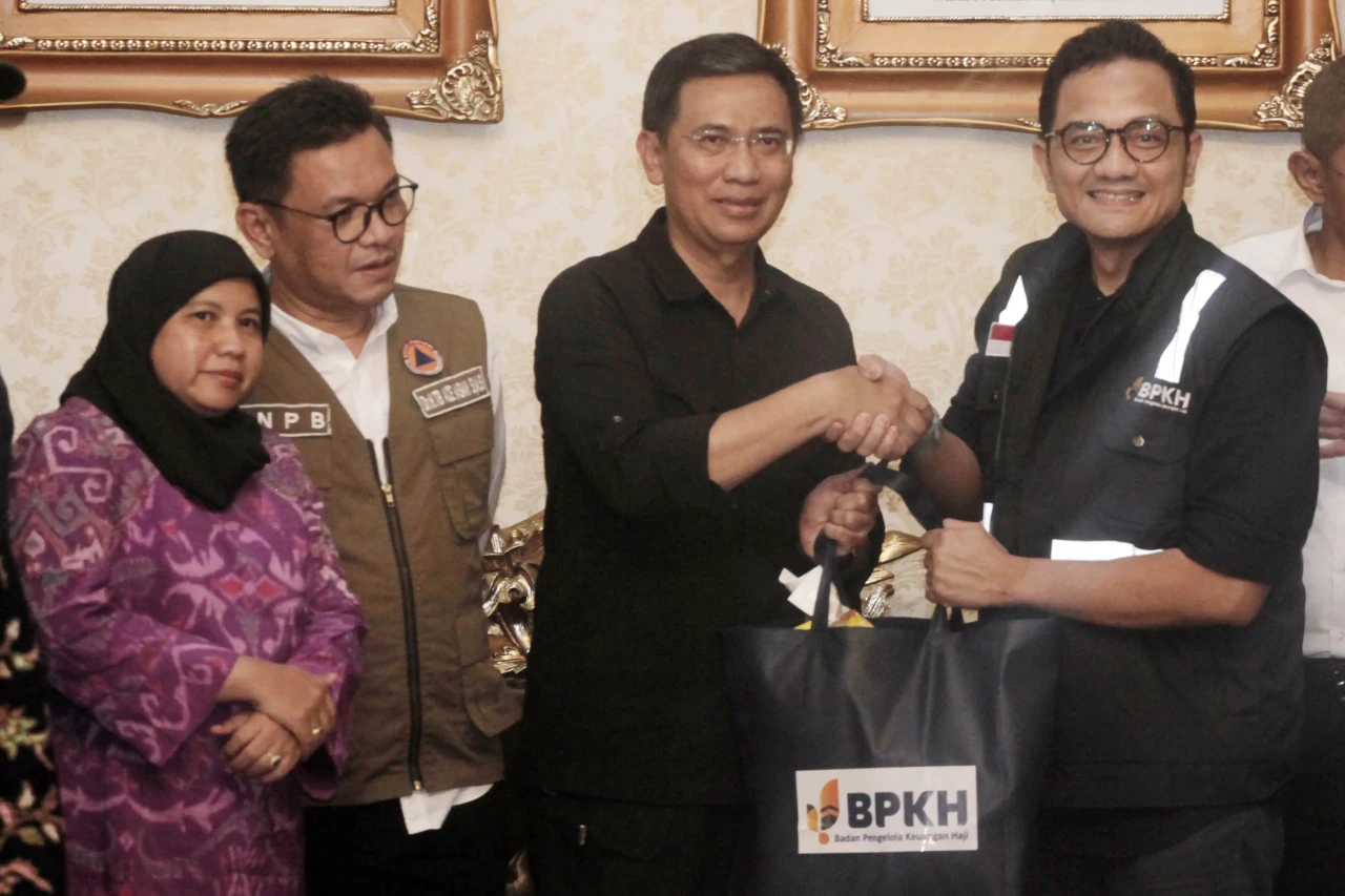 BPKH Kirim Bantuan Senilai...