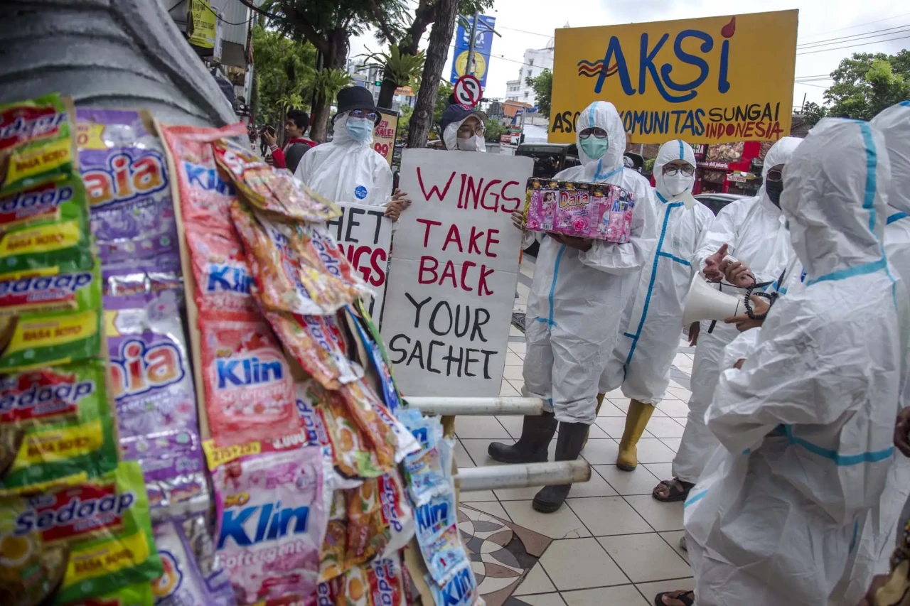 Aksi Tuntut Perusahaan...